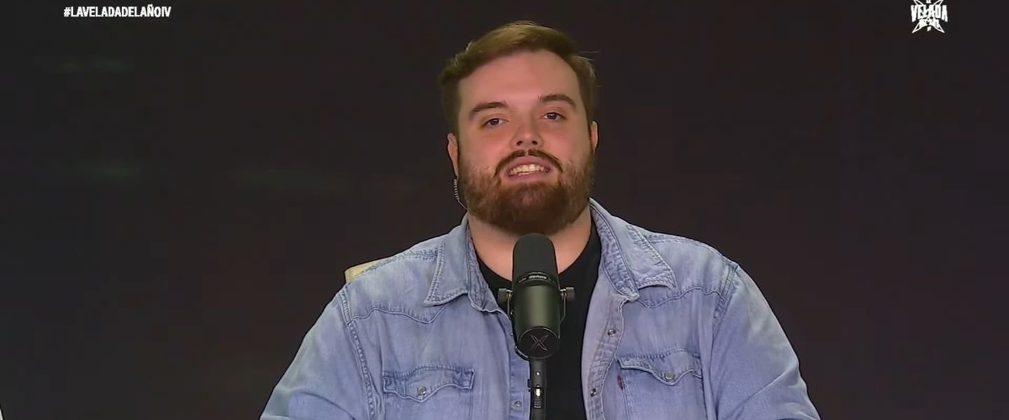 Ibai durante la presentación de la Velada 4