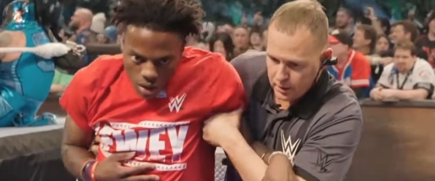 Speed, "herido" tras salir despedido del ring del WWE Royal Rumble